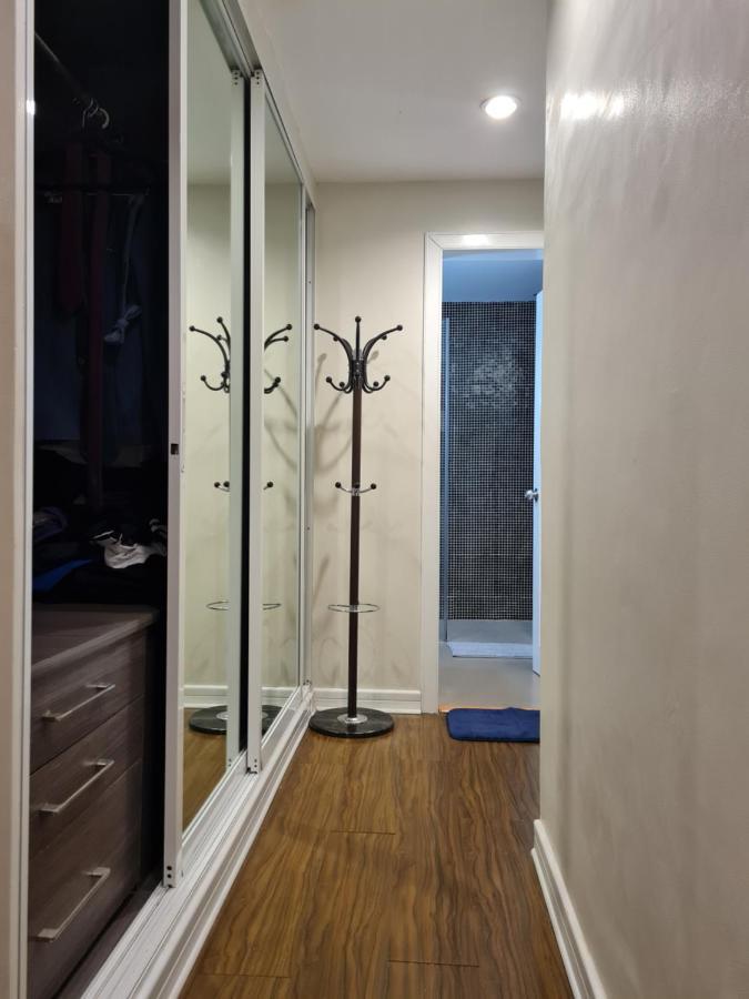 Huge Condo Unit Near Burgos Circle, St Lukes, Shangri-La - P Hamptons T1 Makati City Екстериор снимка