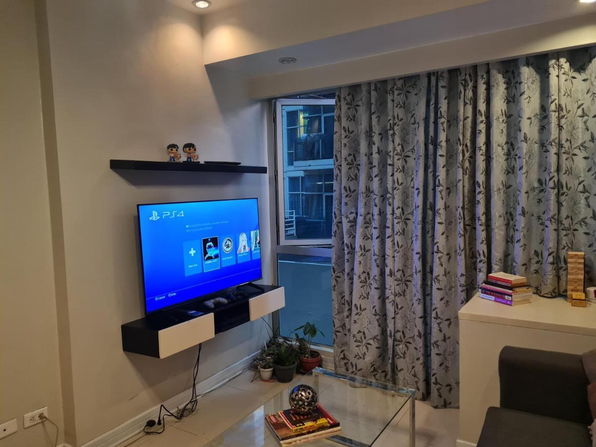 Huge Condo Unit Near Burgos Circle, St Lukes, Shangri-La - P Hamptons T1 Makati City Екстериор снимка