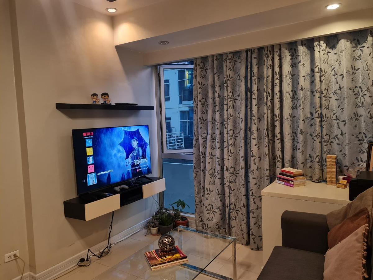 Huge Condo Unit Near Burgos Circle, St Lukes, Shangri-La - P Hamptons T1 Makati City Екстериор снимка